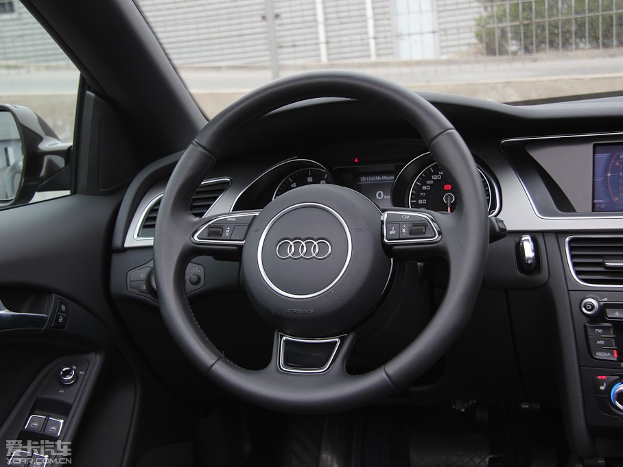 2012��W��A5 Cabriolet 2.0TFSI Cabriolet