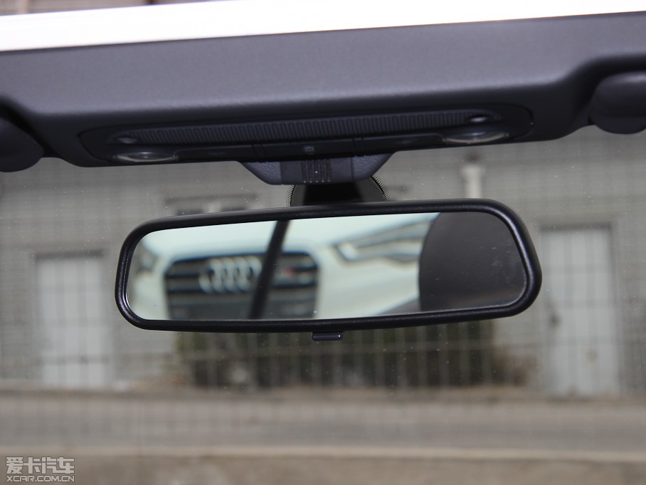 2012��W��A5 Cabriolet 2.0TFSI Cabriolet