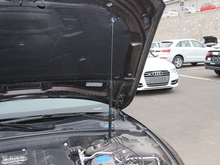 2012��W��A5 Cabriolet 2.0TFSI Cabriolet