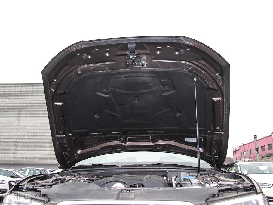 2012��W��A5 Cabriolet 2.0TFSI Cabriolet