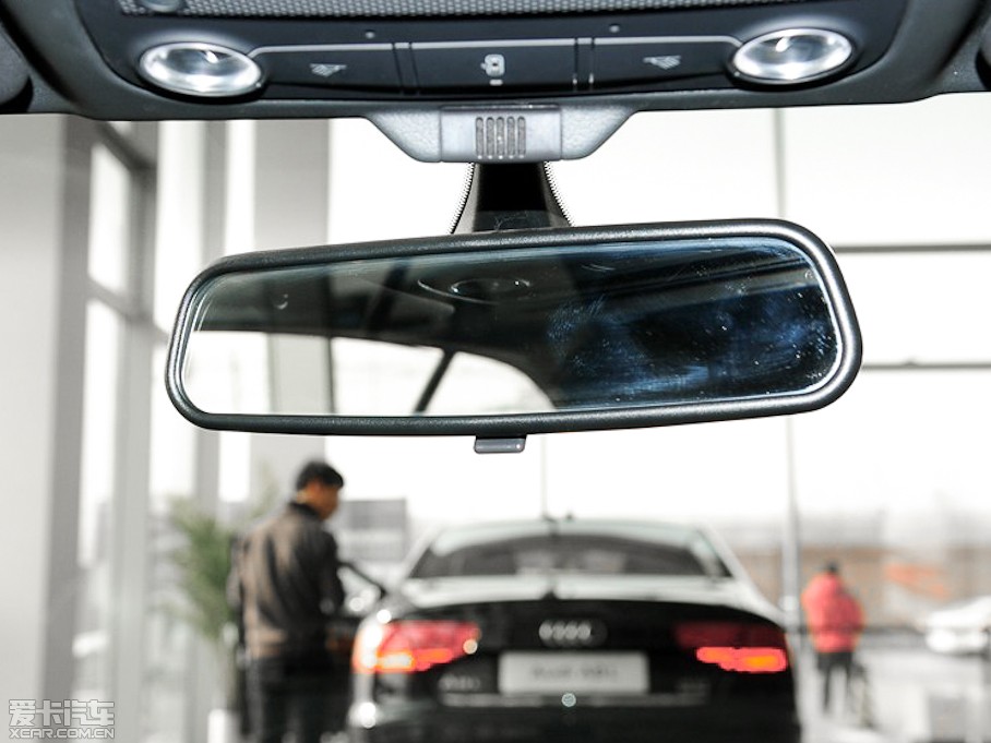 2012��W��A5 Cabriolet 2.0TFSI Cabriolet