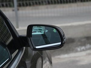 2012��2.0TFSI Cabriolet �������^