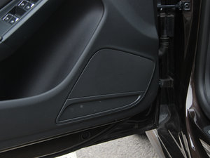 2012��2.0TFSI Cabriolet �п؅^