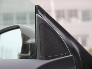 2012��2.0TFSI Cabriolet �п؅^