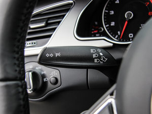 2012��2.0TFSI Cabriolet �п؅^