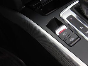 2012��2.0TFSI Cabriolet �п؅^