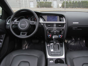 2012��2.0TFSI Cabriolet �п؅^