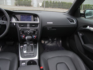 2012��2.0TFSI Cabriolet �п؅^