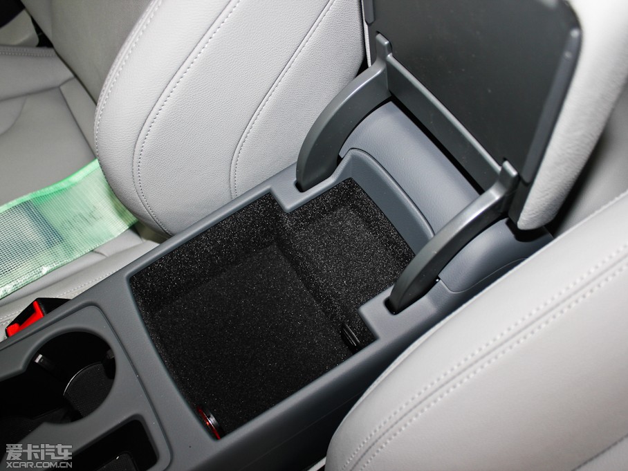 2012WA5 Coupe 2.0TFSI Coupe