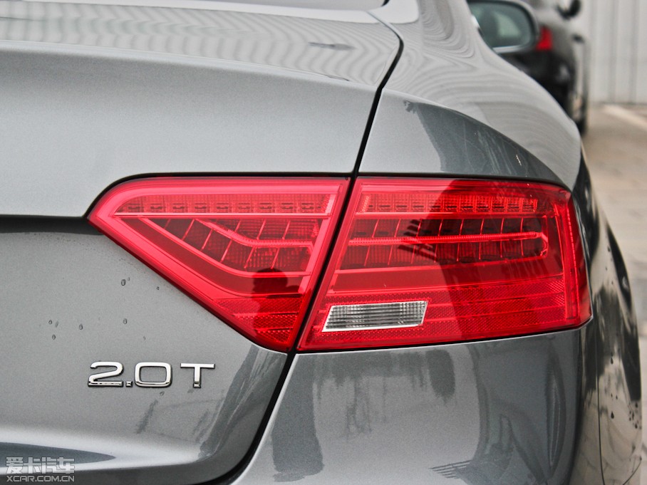 2012WA5 Coupe 2.0TFSI Coupe