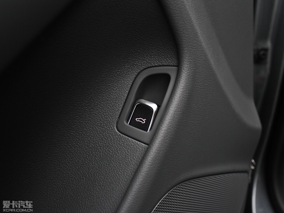 2012WA5 Coupe 2.0TFSI Coupe