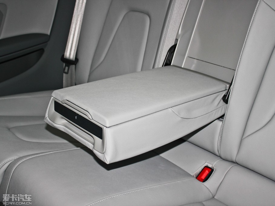 2012WA5 Coupe 2.0TFSI Coupe