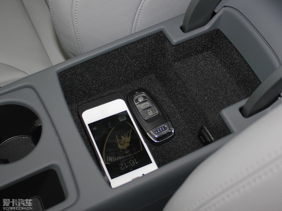 2012?yun)WA5 Coupe 2.0TFSI Coupe