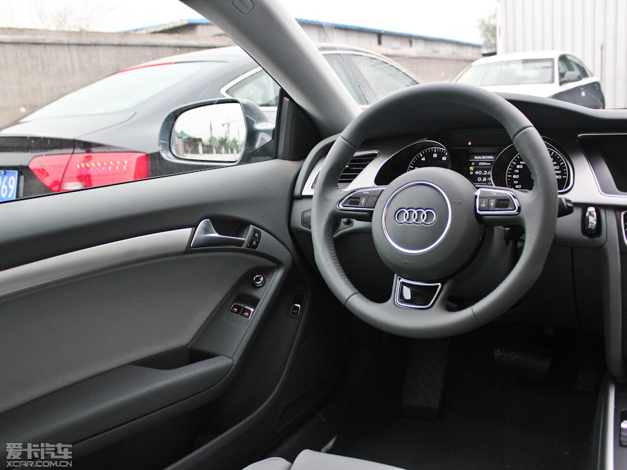 2012WA5 Coupe 2.0TFSI Coupe