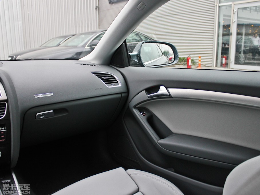 2012WA5 Coupe 2.0TFSI Coupe