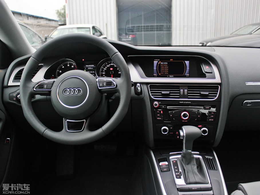 2012��W��A5 Coupe 2.0TFSI Coupe
