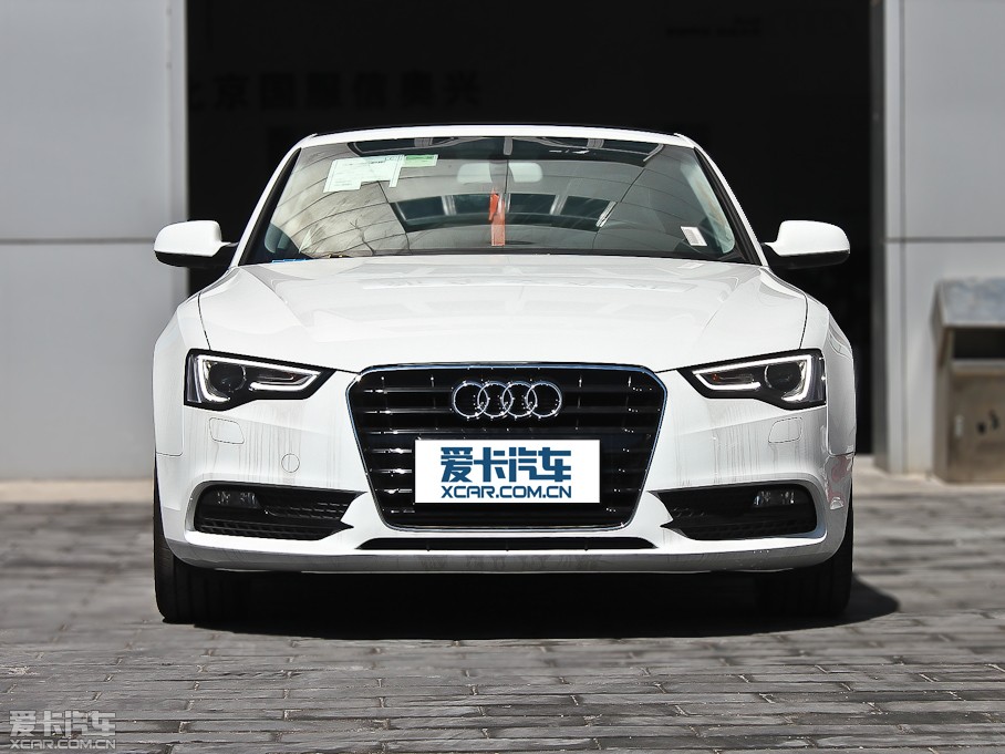 2012WA5 Coupe 2.0TFSI Coupe