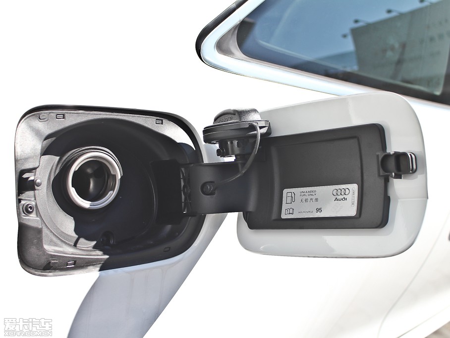 2012WA5 Coupe 2.0TFSI Coupe