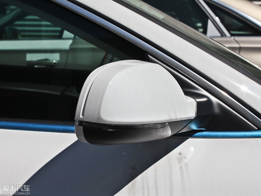 2012WA5 Coupe 2.0TFSI Coupe