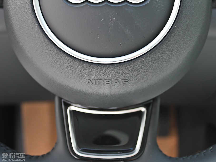 2012?yun)WA5 Coupe 2.0TFSI Coupe