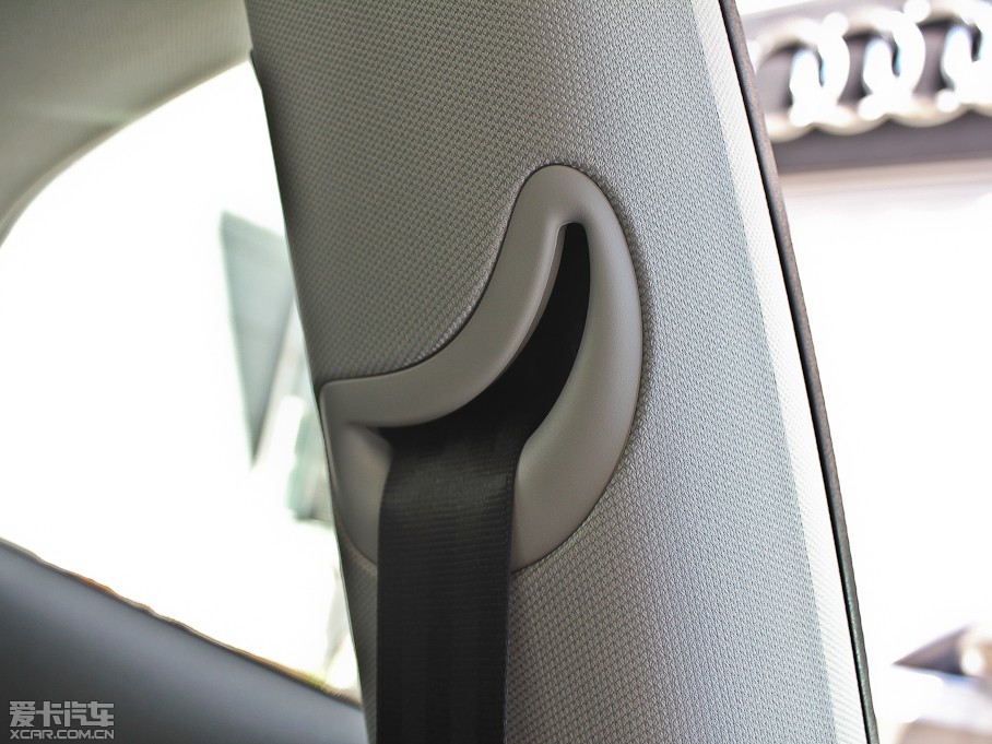 2012?yun)WA5 Coupe 2.0TFSI Coupe