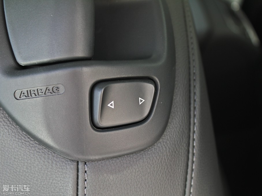 2012?yun)WA5 Coupe 2.0TFSI Coupe