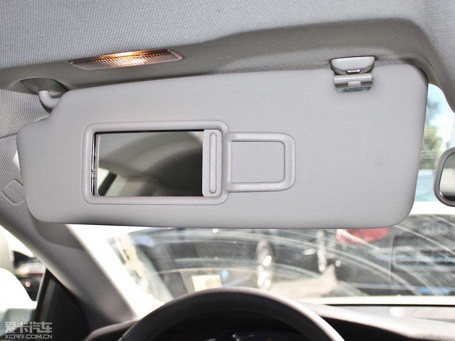 2012?yun)WA5 Coupe 2.0TFSI Coupe