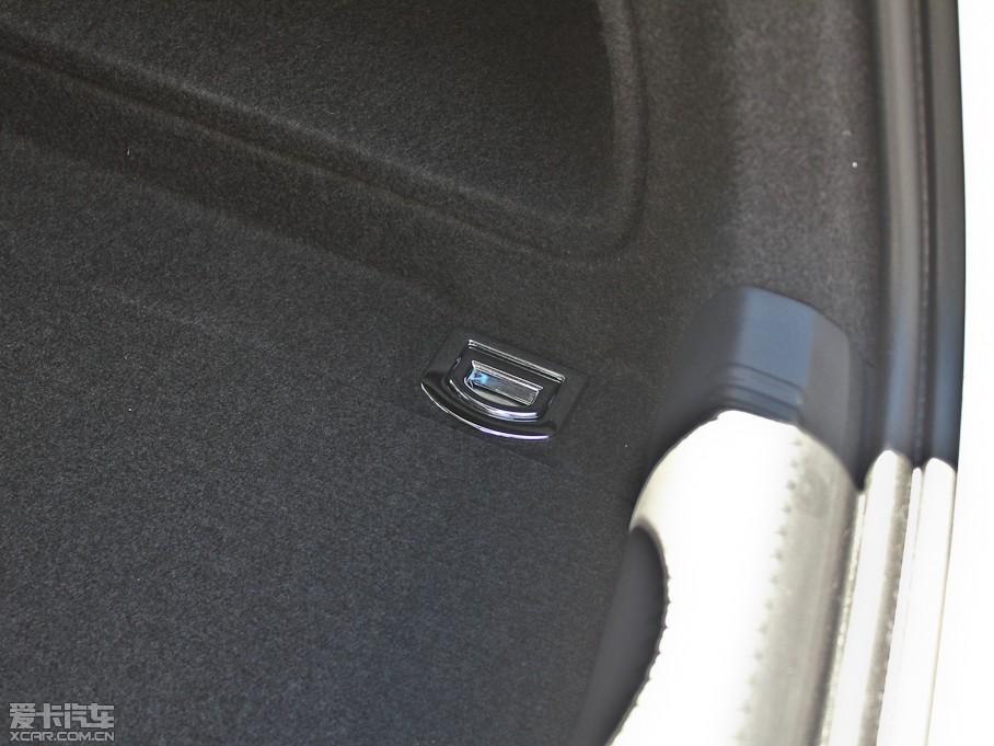 2012?yun)WA5 Coupe 2.0TFSI Coupe