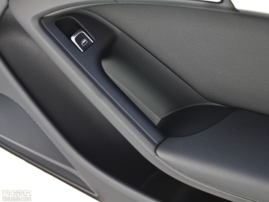 2012WA5 Coupe 2.0TFSI Coupe