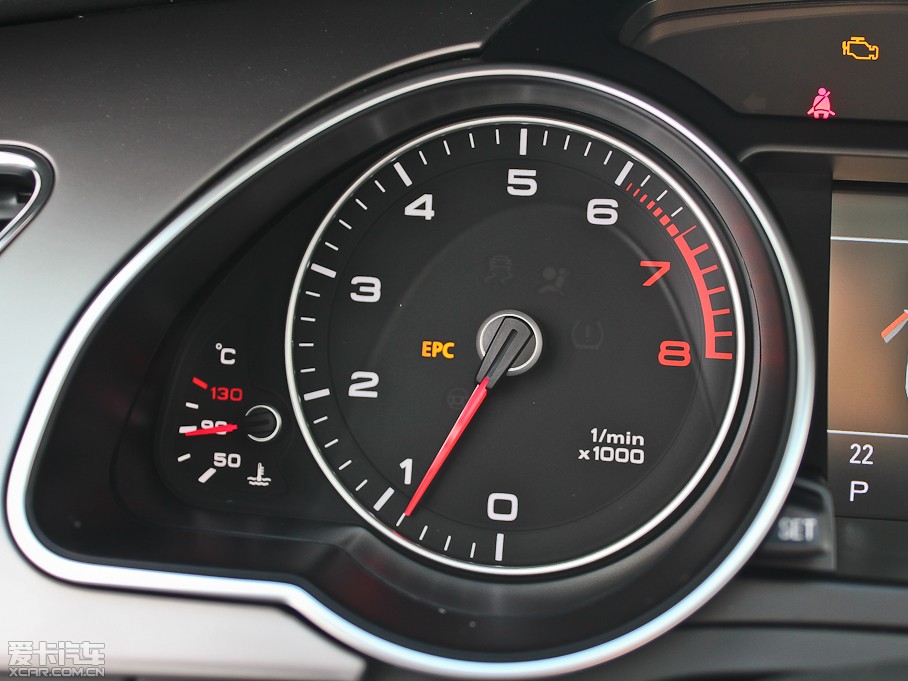 2012WA5 Coupe 2.0TFSI Coupe