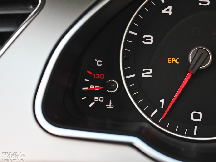 2012WA5 Coupe 2.0TFSI Coupe