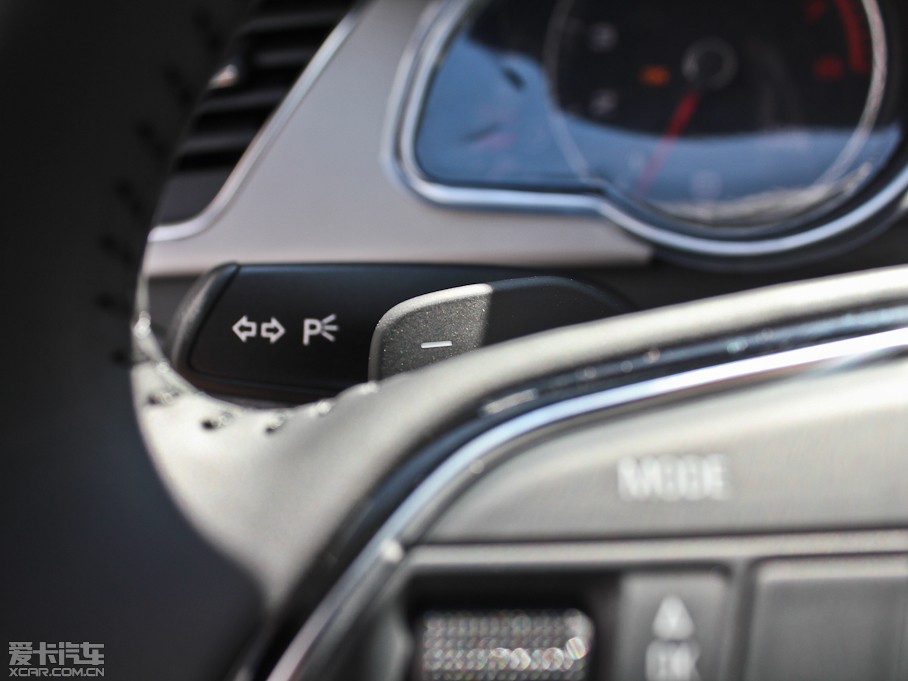 2012WA5 Coupe 2.0TFSI Coupe