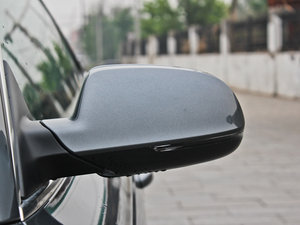 20122.0TFSI Coupe ҕR