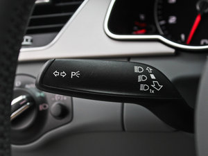 20122.0TFSI Coupe п؅^