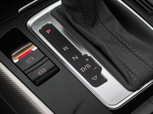 20122.0TFSI Coupe п؅^