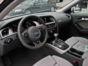 20122.0TFSI Coupe п؅^