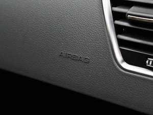 20122.0TFSI Coupe п؅^