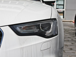 20122.0TFSI Coupe (x)(ji)^