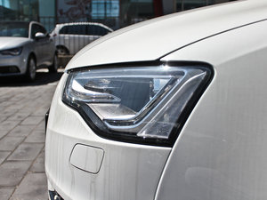 20122.0TFSI Coupe (x)(ji)^