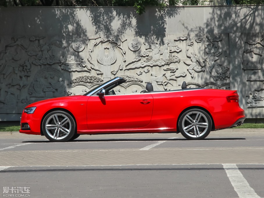 2012WS5 Cabriolet 3.0TFSI quattro Cabriolet