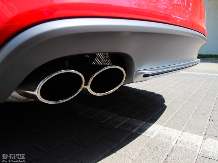 2012?yun)WS5 Cabriolet 3.0TFSI quattro Cabriolet