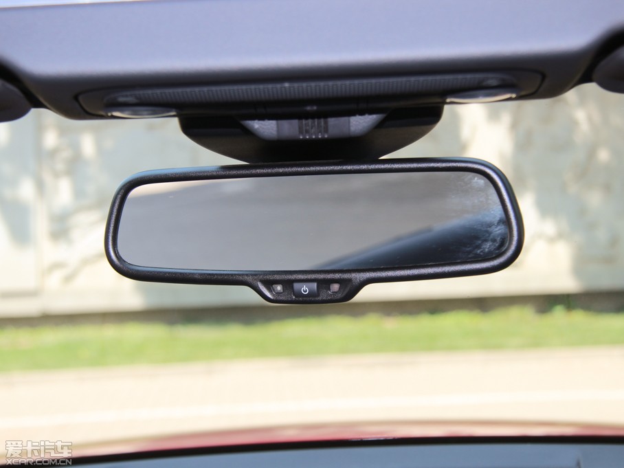 2012?yun)WS5 Cabriolet 3.0TFSI quattro Cabriolet