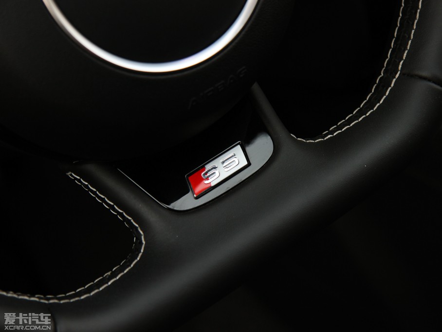 2012?yun)WS5 Cabriolet 3.0TFSI quattro Cabriolet