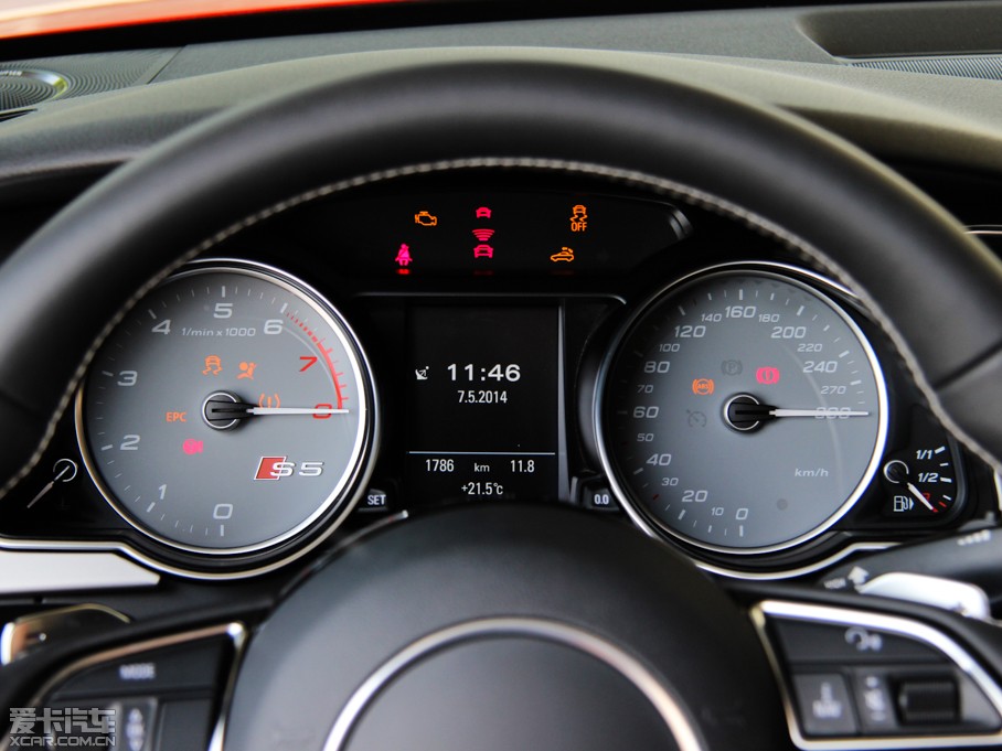 2012?yun)WS5 Cabriolet 3.0TFSI quattro Cabriolet