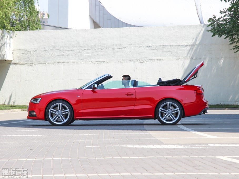 2012WS5 Cabriolet 3.0TFSI quattro Cabriolet
