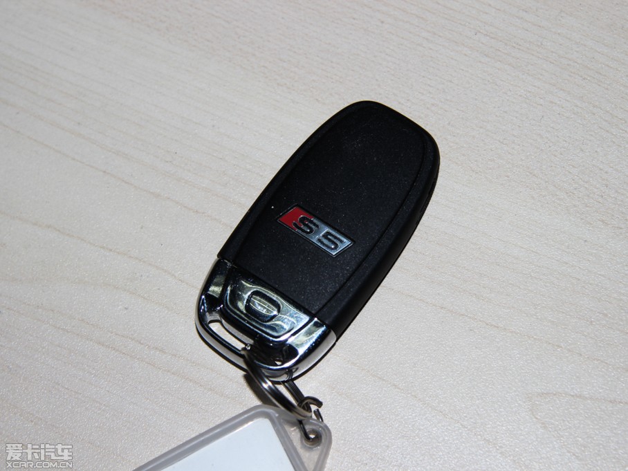 2012?yun)WS5 Cabriolet 3.0TFSI quattro Cabriolet