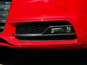 20123.0TFSI quattro Cabriolet ^