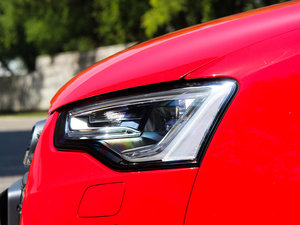 20123.0TFSI quattro Cabriolet ^