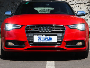 20123.0TFSI quattro Cabriolet ^