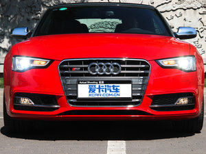 20123.0TFSI quattro Cabriolet ^